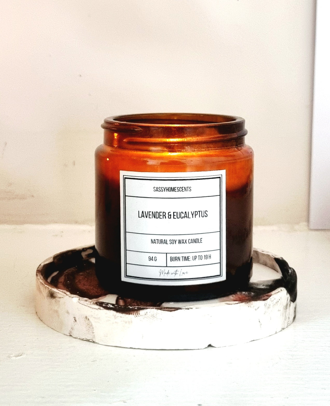 lavender and eucalyptus aromatherapy candle UK handmade with organic cotton wick