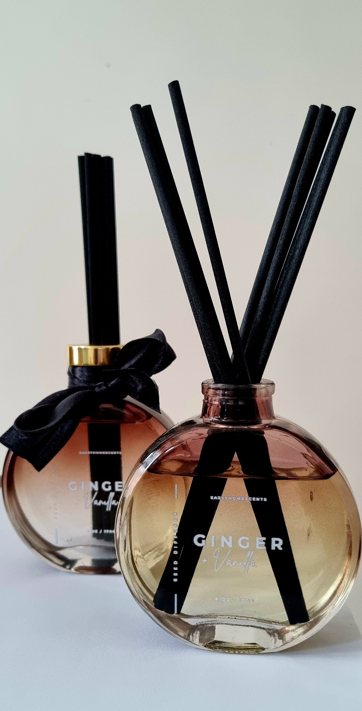 Warm spiced ginger vanilla home fragrance diffuser